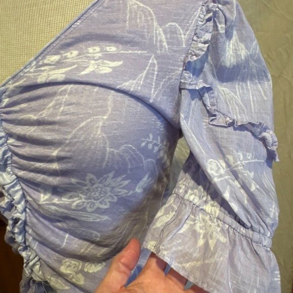 Anthropologie ruffled puff sleeve crop top, XS - Picture 3 of 12